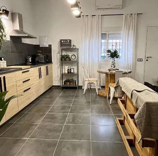 El Pisito Forest,a 300 Metros Iglesia De La Encarnacion Διαμέρισμα *